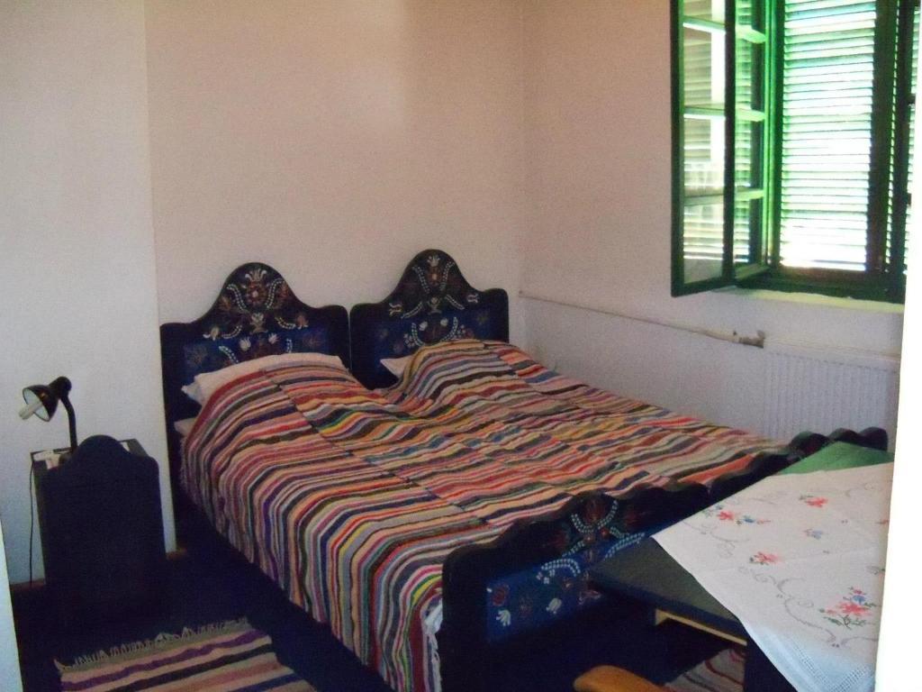 Gobe Csarda Hotel Oradea Room photo